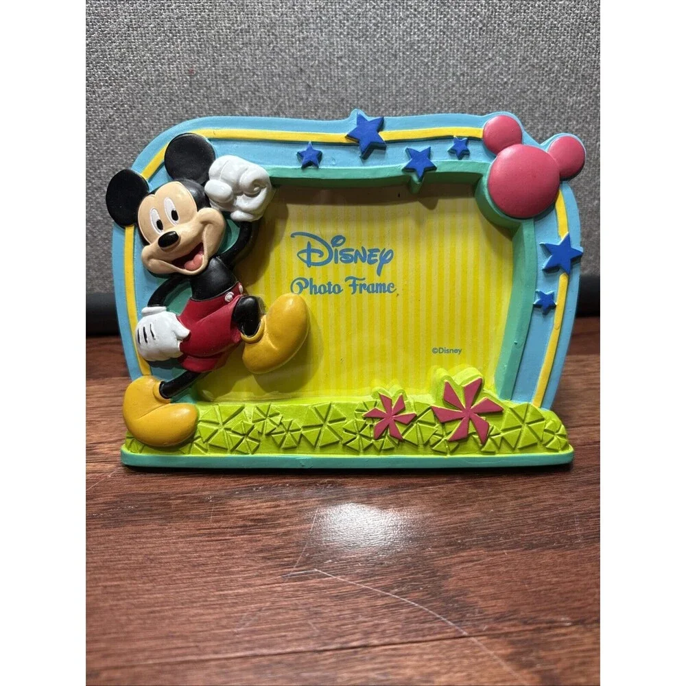 Disney Mickey Mouse 3D Picture Frame - 4 x 6 Ceramic 3D Mickey Mouse Brand New